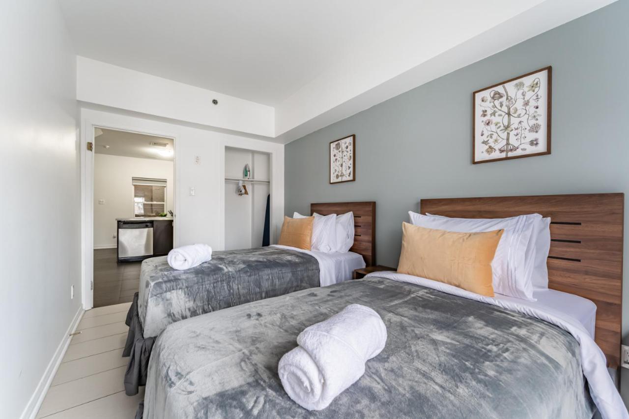 Kensington Place Apartments トロント エクステリア 写真