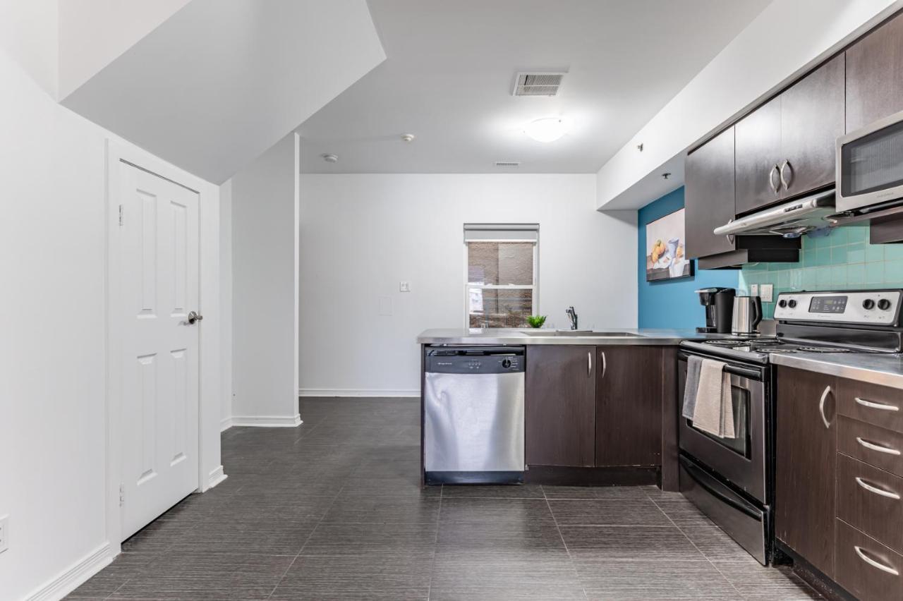 Kensington Place Apartments トロント エクステリア 写真